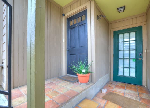 3-bedroom home for sale at 7711 Callaghan Road Unit 702 in San Antonio TX
