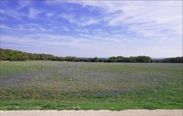 rental at 348 Lipan Apache in Blanco, TX — photo 1