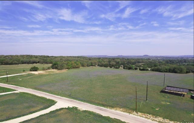 rental at 348 Lipan Apache in Blanco, TX — photo 4