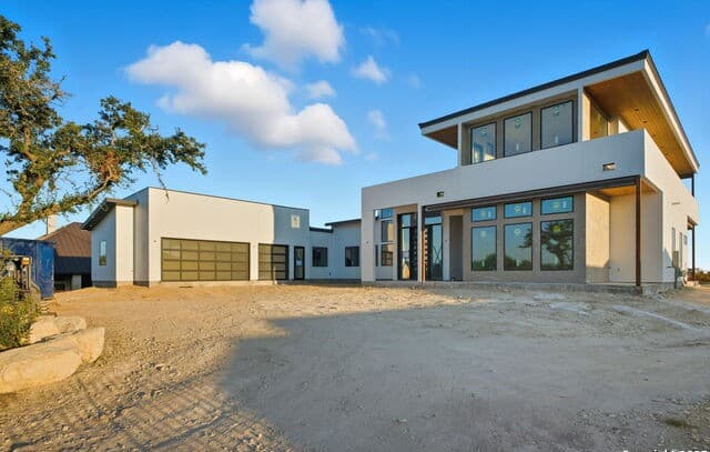 4-bedroom rental at 10130 Nina Rdg in San Antonio, TX — photo 1