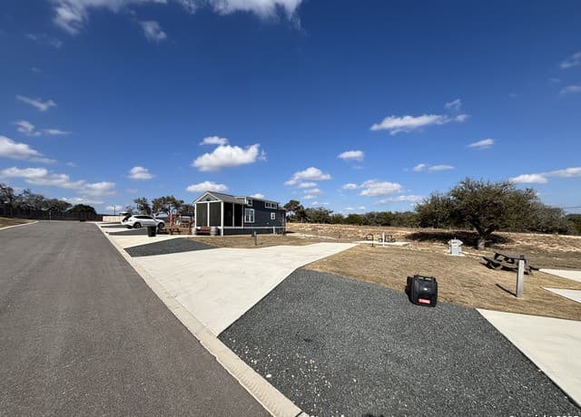 rental at 5386 Ranch Road 1376 #5 in Fredericksburg, TX — photo 3