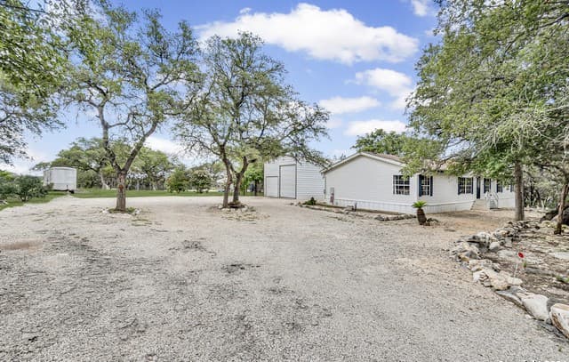 4-bedroom rental at 27522 Natural Bridge Caverns Road TRACK#1 in San Antonio, TX — photo 2