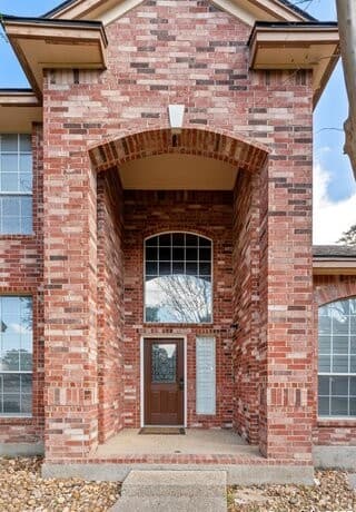 4-bedroom rental at 20530 Wild Springs Dr in San Antonio, TX — photo 5