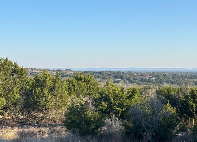 rental at 4 Meridian in Boerne, TX — photo 5