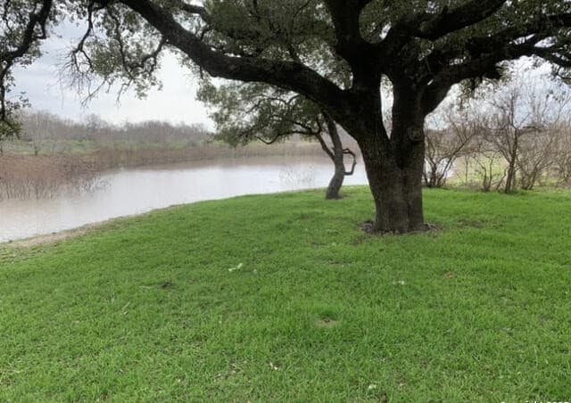 rental at TBD County Road 2410 in Moore, TX — photo 5