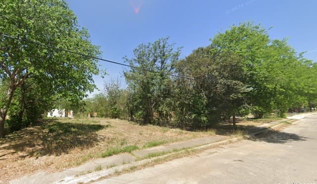 rental at 139 Anderson in San Antonio, TX — photo 1