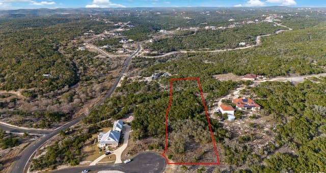rental at LOT 7, Pr 2773 in Mico, TX — photo 1