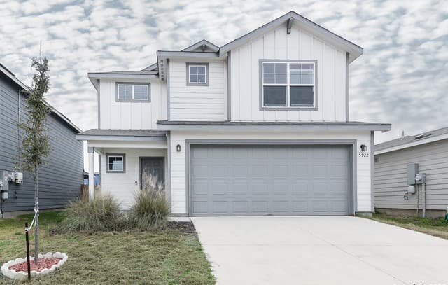 3-bedroom rental at 5922 Rolling Glen in San Antonio, TX — photo 1