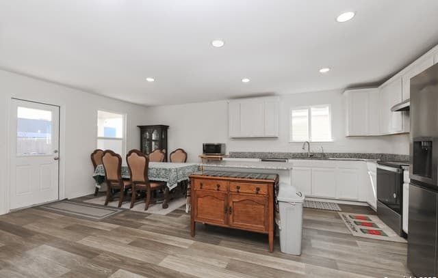 3-bedroom rental at 5922 Rolling Glen in San Antonio, TX — photo 3