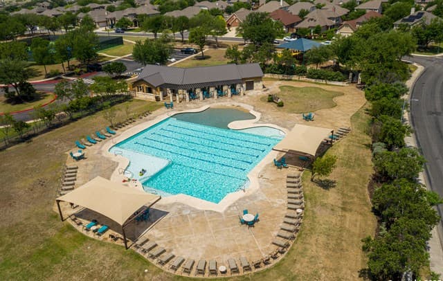 3-bedroom rental at 12327 Aurora Basin in San Antonio, TX — photo 5