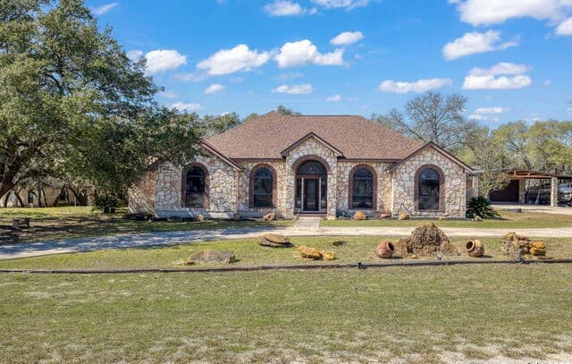 4-bedroom rental at 229 Legacy Trail Dr in La Vernia, TX — photo 1