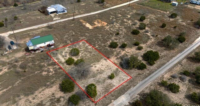 rental at 25 Quail Run in Bandera, TX — photo 3