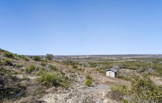 rental at 0 Verde Mountain Trail in San Antonio, TX — photo 4