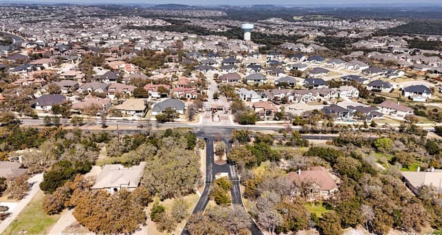 rental at 3907 Wilderness Rim in San Antonio, TX — photo 2