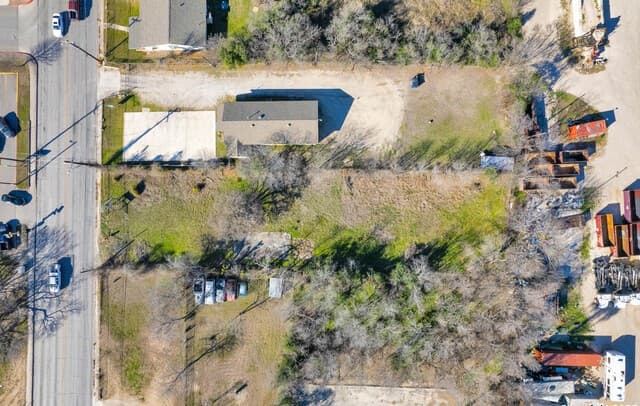 rental at 126 NW 36th in San Antonio, TX — photo 5