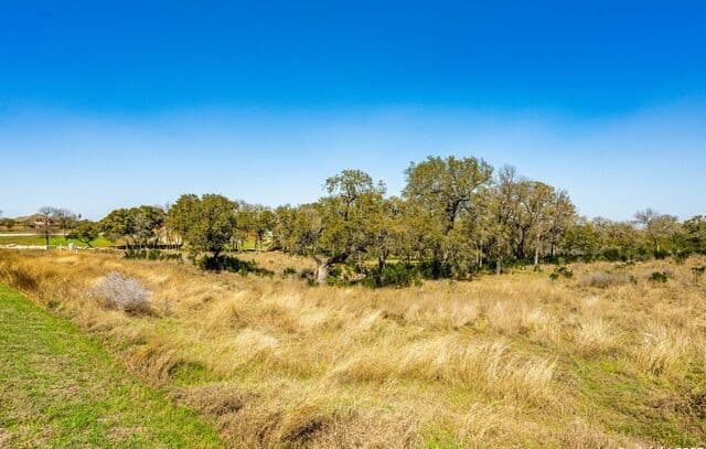 rental at LOT 62 Private Road 3702 in San Antonio, TX — photo 3