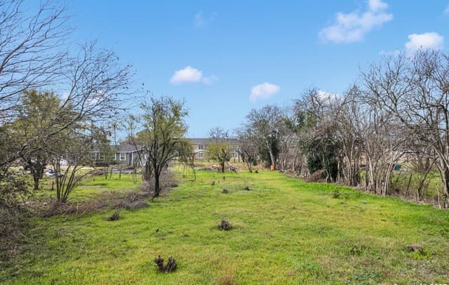 rental at 143 W Gerald in San Antonio, TX — photo 1