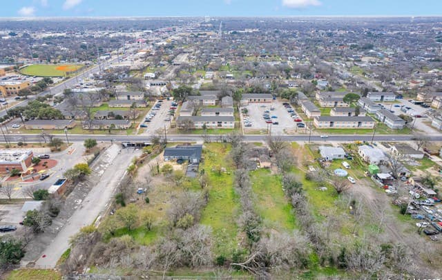 rental at 143 W Gerald in San Antonio, TX — photo 5