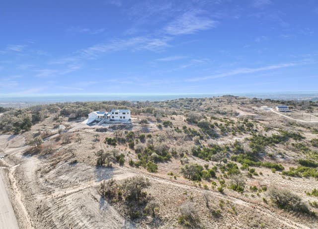 rental at 164 High Point Ranch in Boerne, TX — photo 2