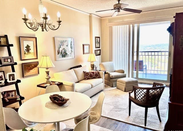 1-bedroom rental at 1 Towers Park Ln Unit 1604 in San Antonio, TX — photo 2