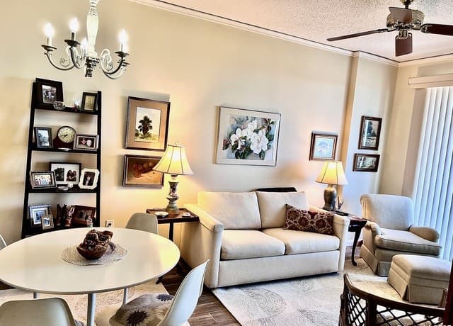 1-bedroom rental at 1 Towers Park Ln Unit 1604 in San Antonio, TX — photo 3