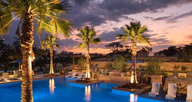 3-bedroom rental at 328 Sentido in Boerne, TX — photo 4