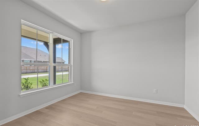 4-bedroom rental at 179 Katie Court in Castroville, TX — photo 4