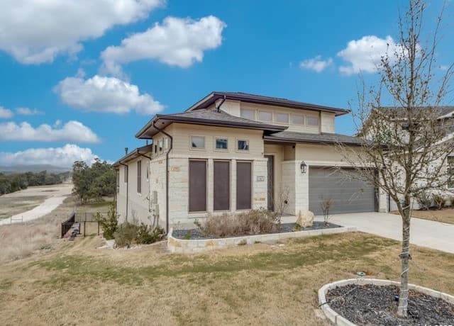 3-bedroom rental at 141 Mescalero in Boerne, TX — photo 1