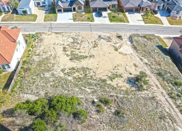 rental at 8447 Sierra Hermosa in San Antonio, TX — photo 4