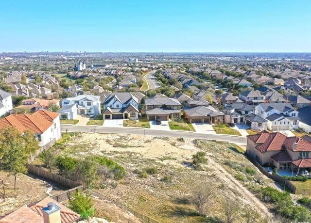 rental at 8447 Sierra Hermosa in San Antonio, TX — photo 5