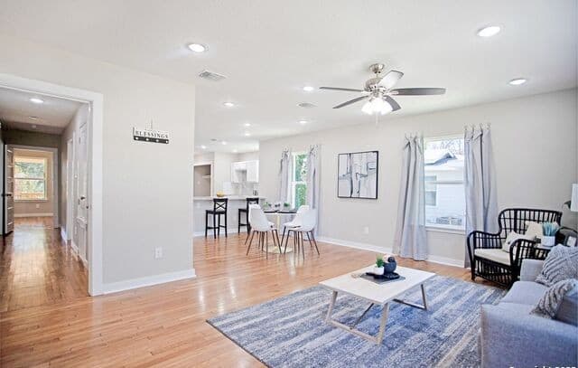 3-bedroom rental at 250 Rosemont Dr in San Antonio, TX — photo 4