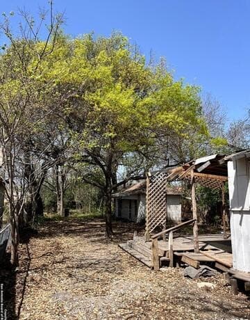 1-bedroom rental at 511 Dowdy in San Antonio, TX — photo 4