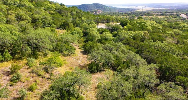 rental at LOT 19 Pr 1714 in Mico, TX — photo 3