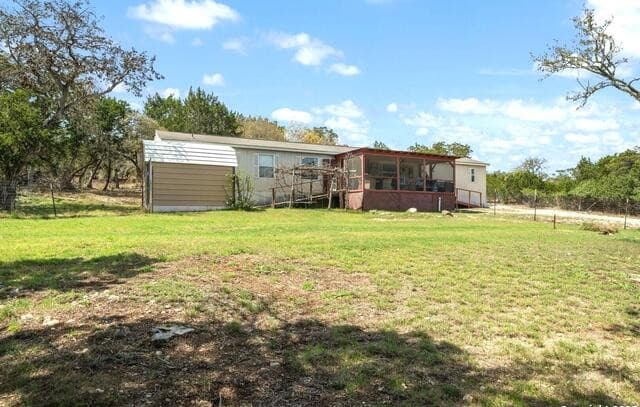 3-bedroom rental at 1128 Wright in Bandera, TX — photo 3