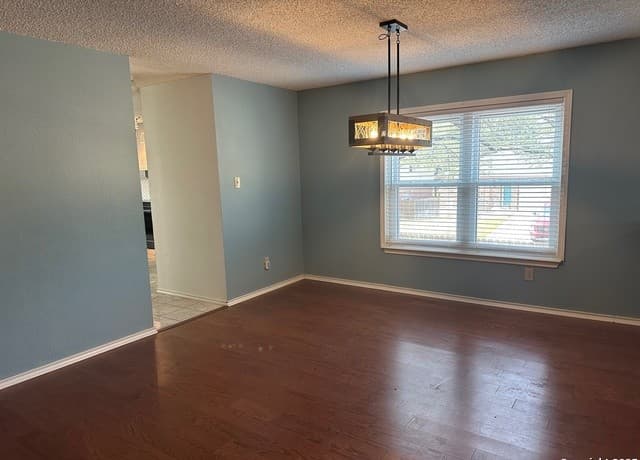 4-bedroom rental at 15847 Pleasant Well in San Antonio, TX — photo 3