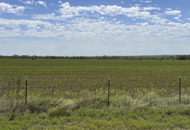 rental at TRACT A Abbott in St Hedwig, TX — photo 3