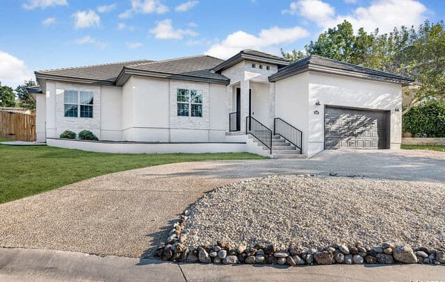 4-bedroom rental at 1303 Summerfield in San Antonio TX