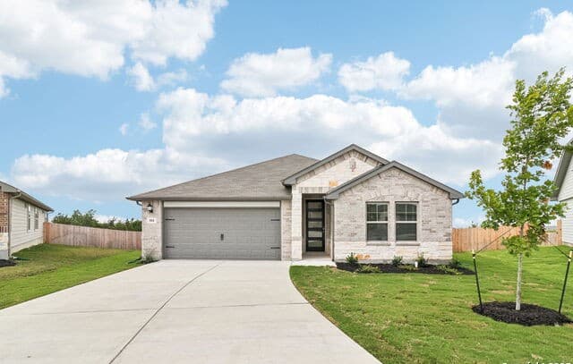 3-bedroom rental at 104 Shelton Pass in Cibolo, TX — photo 1