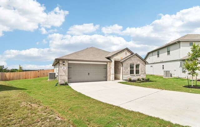 3-bedroom rental at 104 Shelton Pass in Cibolo, TX — photo 2