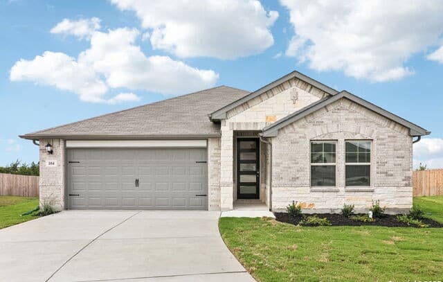 3-bedroom rental at 104 Shelton Pass in Cibolo, TX — photo 5