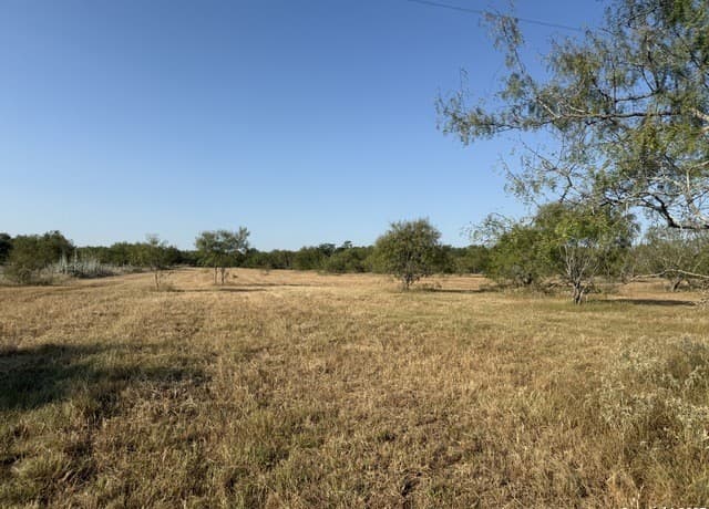 rental at TBD Fm 1681-Tract 3 in Stockdale, TX — photo 1