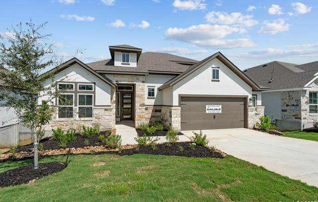 4-bedroom rental at 310 Vamanos in Boerne, TX — photo 2