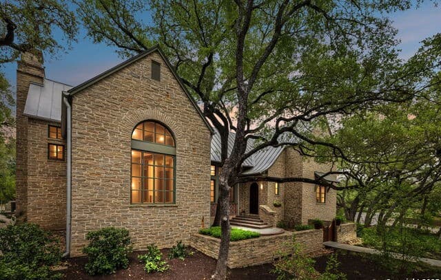 3-bedroom rental at 110 Turnberry Way in San Antonio, TX — photo 1