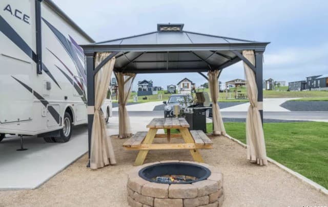 rental at 5386 Ranch Road 1376 #102 in Fredericksburg, TX — photo 2