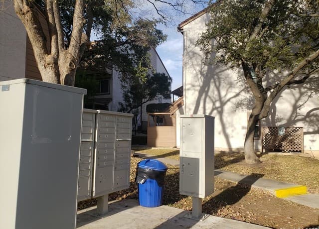 2-bedroom rental at 4107 Medical Unit 1204 in San Antonio, TX — photo 5