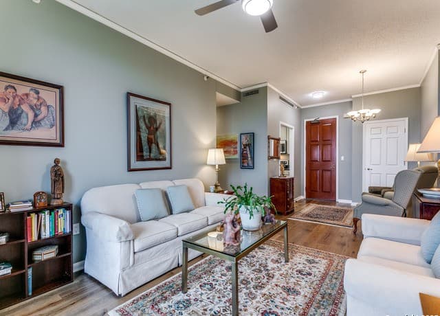 Home for sale at 1 Towers Park Ln Unit 1901 in San Antonio, TX — photo 4