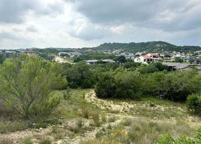 rental at 23115 Casey Canyon in San Antonio, TX — photo 1