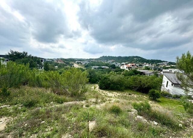 rental at 23115 Casey Canyon in San Antonio, TX — photo 4