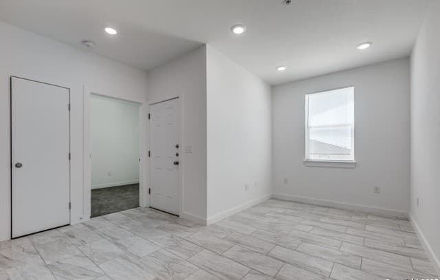 2-bedroom rental at 5415 Ingram Rd Unit 1209 in San Antonio, TX — photo 3
