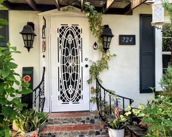 3-bedroom rental at 724 Holmgreen in San Antonio, TX — photo 2